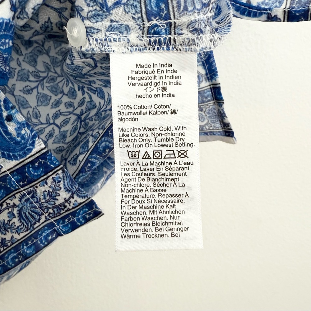 J.Crew Flutter Sleeve Button Up Blouse Blue Bandana Print NWT Size Small - Picture 4 of 5
